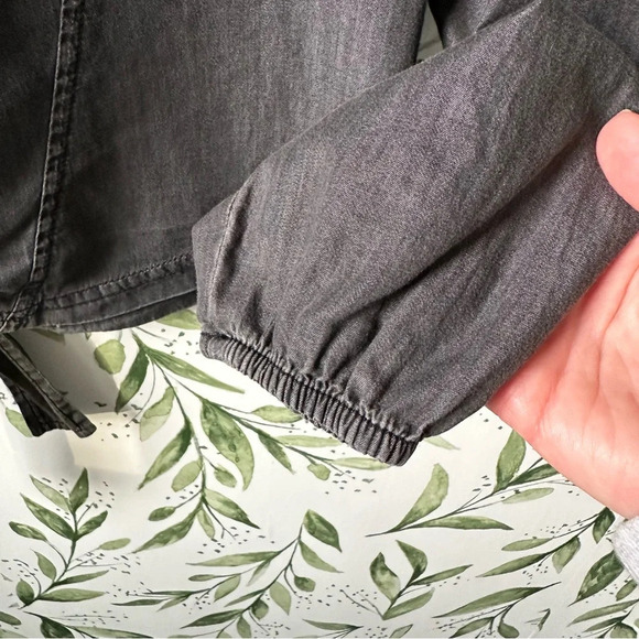 Lee Riders Shape Illusions Long Sleeve Tie Front Denim Shirt. Size L. Bl… - Picture 6 of 11